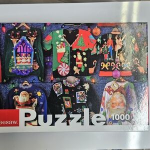 Christmas Sweater Puzzle by - 1000 Pieces